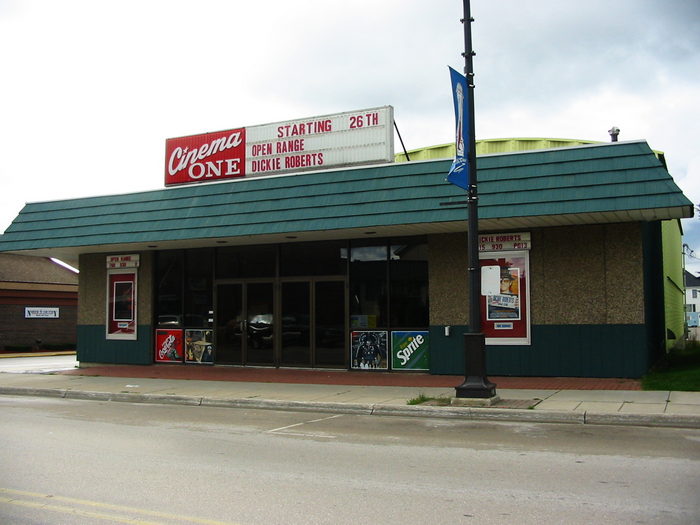 Cinema One (Cedar Street Cinemas) - June 2002 (newer photo)